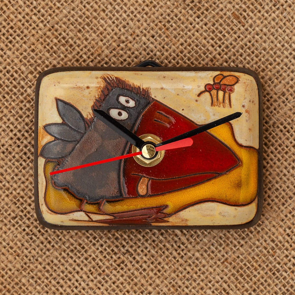 керамичен часовник ръчна изработка Рошавата гарга